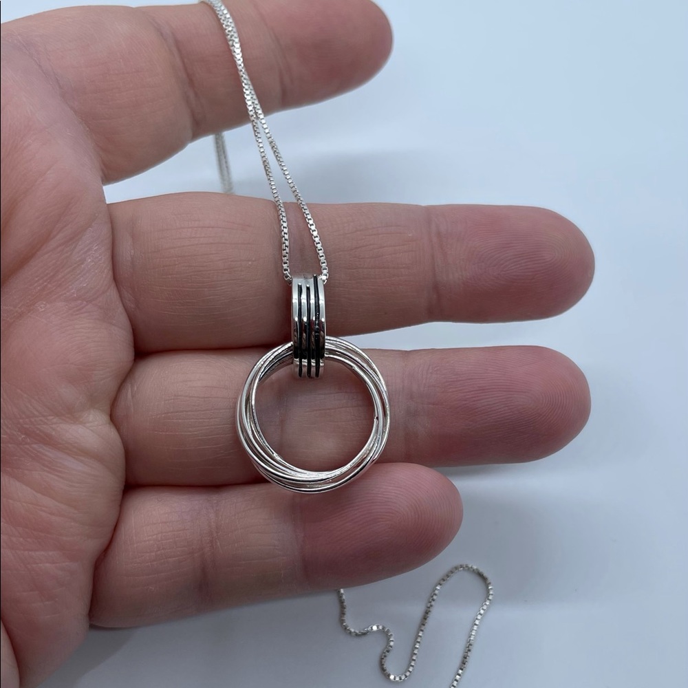 Sterling Silver Multi-Multi Circle Ring Necklace -Round